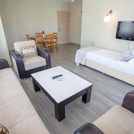 Çeşme Cilek Marina Otel מראה חיצוני תמונה