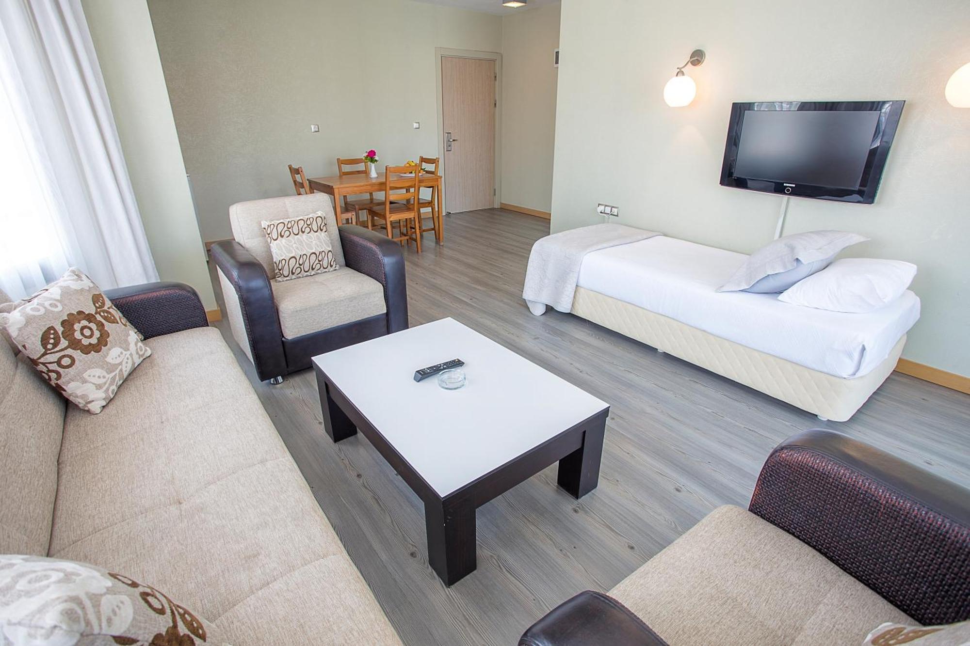 Çeşme Cilek Marina Otel מראה חיצוני תמונה