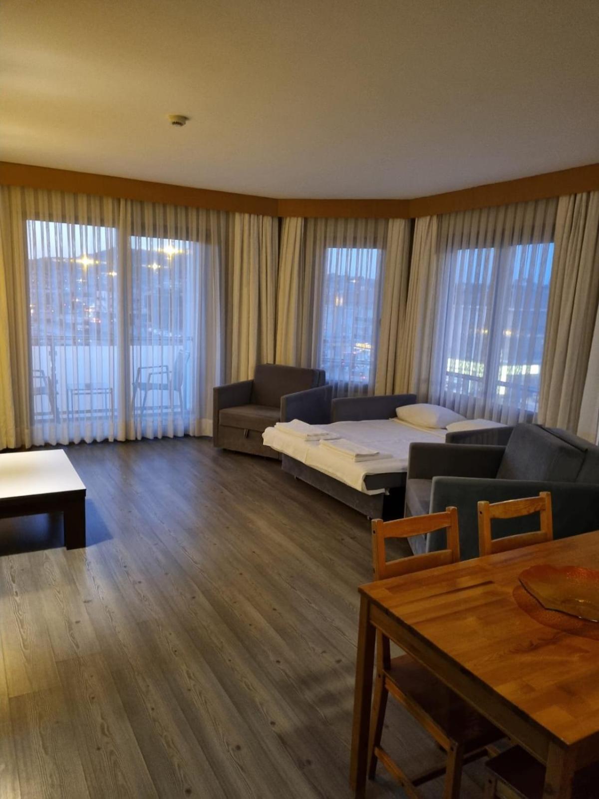 Çeşme Cilek Marina Otel מראה חיצוני תמונה