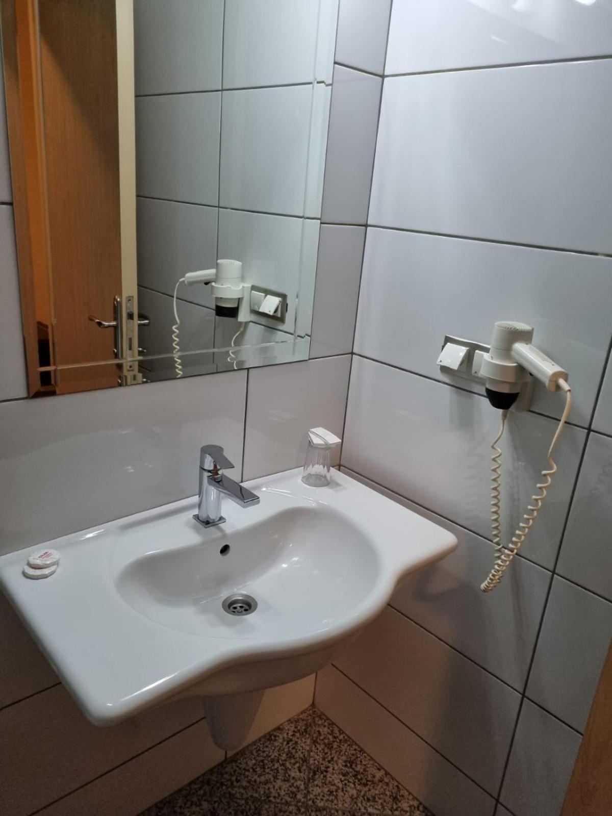 Çeşme Cilek Marina Otel מראה חיצוני תמונה