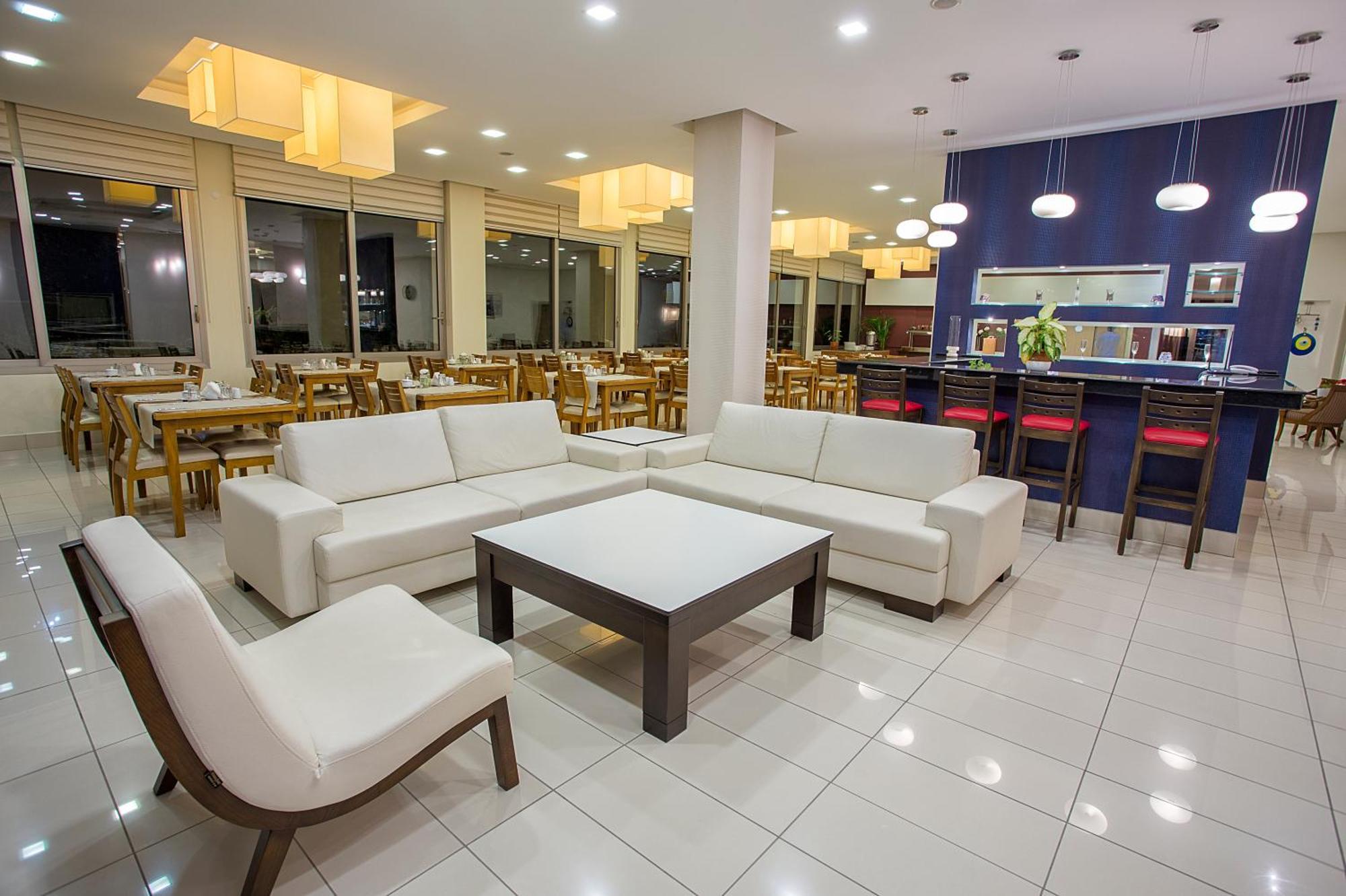 Çeşme Cilek Marina Otel מראה חיצוני תמונה